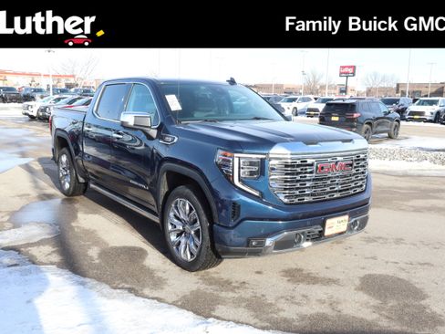 Used 2022 GMC Sierra 1500 Denali w/ Denali Reserve Package image 1