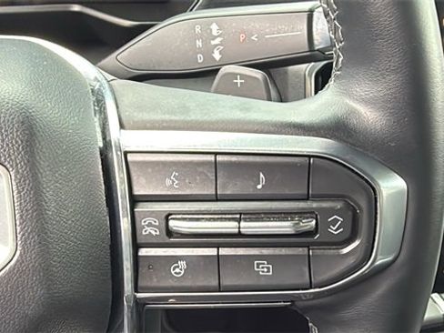 Certified 2025 GMC Acadia Elevation image 17