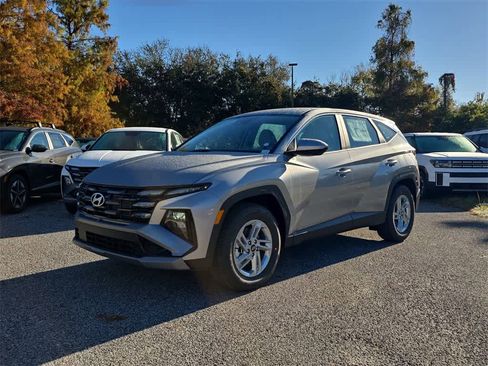 New 2026 Hyundai Tucson SE image 2