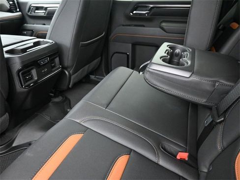 Used 2024 GMC Sierra 2500 AT4 w/ AT4 Premium Plus Package image 20