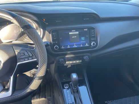 Used 2021 Nissan Kicks SV w/ Interior Electronics Package image 13