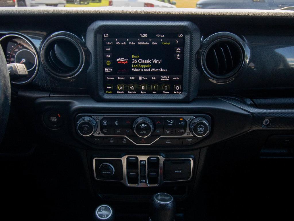 Used 2021 Jeep Wrangler Unlimited Sport AWD/4WD image 23