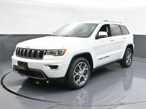 Used 2019 Jeep Grand Cherokee Limited image 4