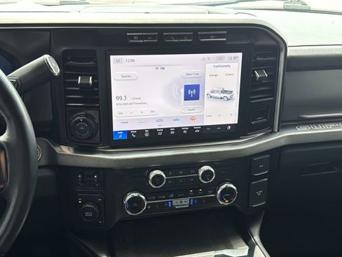 Used 2024 Ford F350 Platinum AWD/4WD image 25