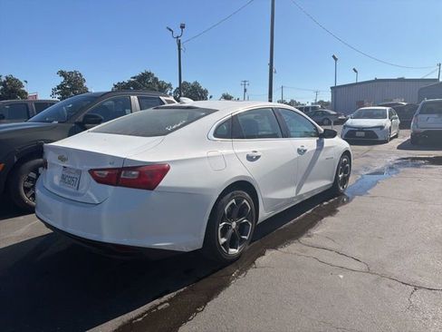 Used 2023 Chevrolet Malibu LT FWD image 5