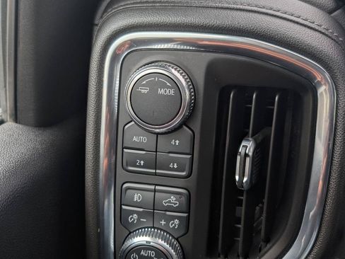 Used 2023 GMC Sierra 2500 Denali w/ Denali Black Diamond Edition AWD/4WD image 23