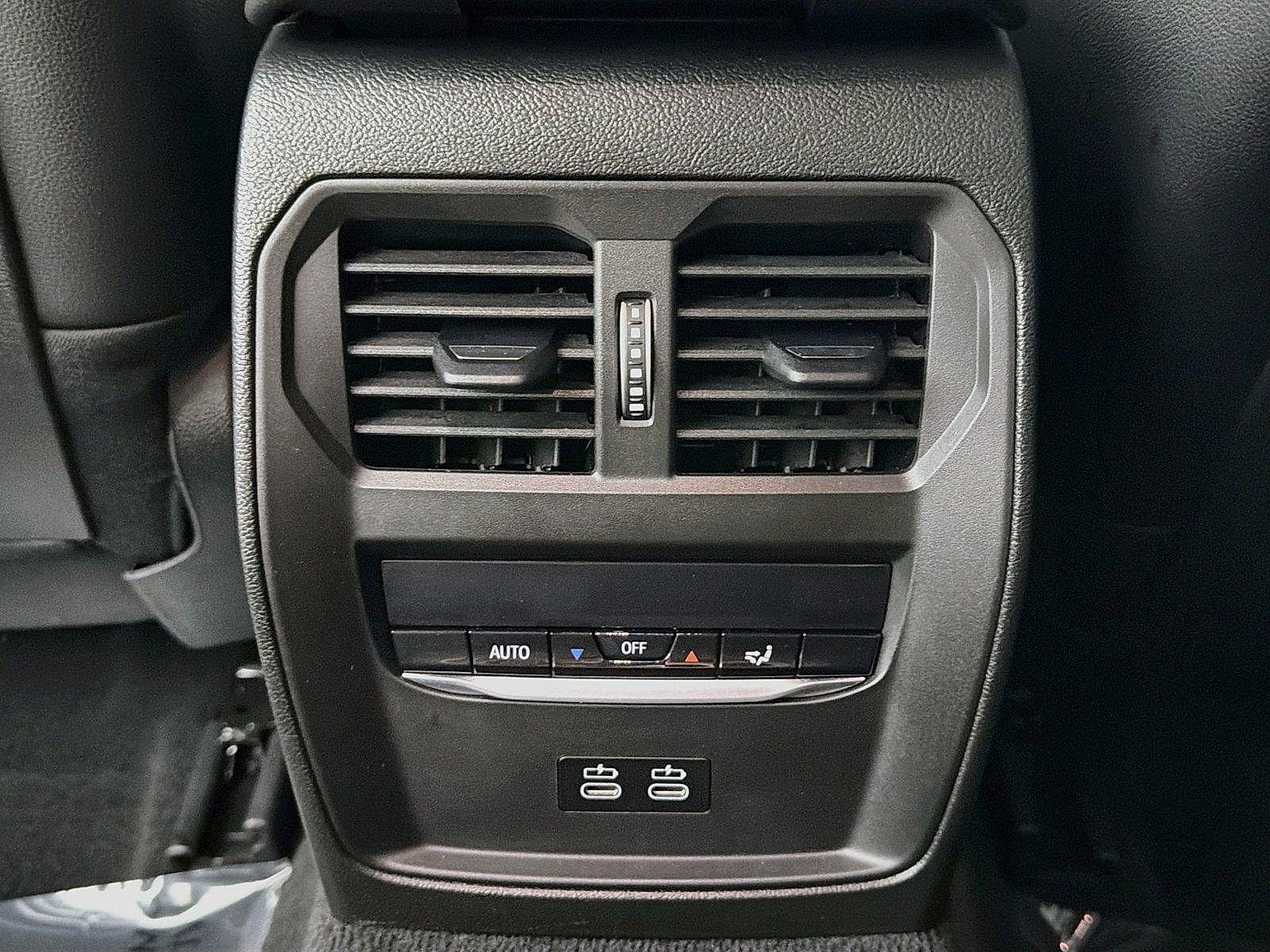 Used 2026 BMW M340i w/ Premium Package RWD image 27
