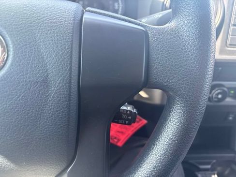 Used 2017 Toyota Tacoma SR w/ SR Convenience Package RWD image 15