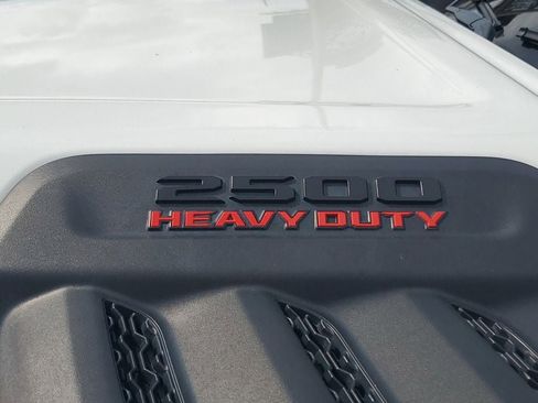 Used 2024 RAM 2500 Rebel AWD/4WD image 30