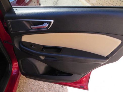 Used 2015 Ford Edge SEL w/ Canadian Comfort Package image 23