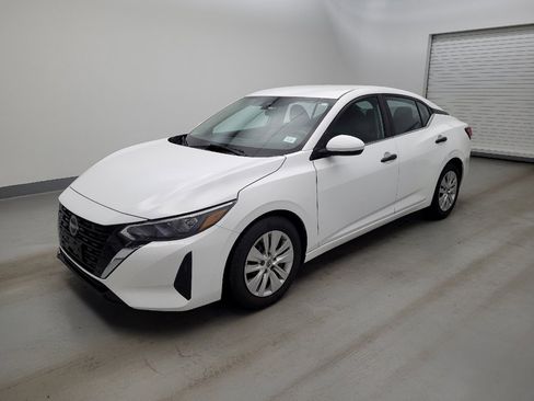 Used 2024 Nissan Sentra S FWD image 2