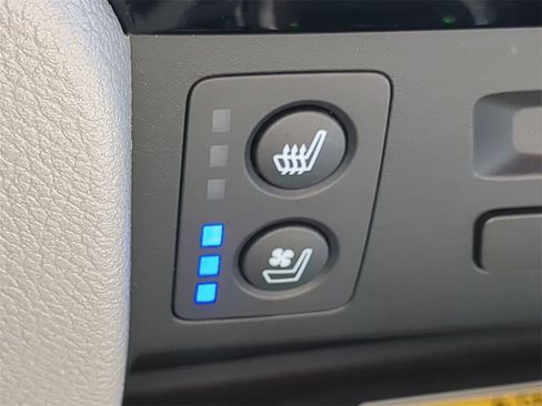 Used 2021 Honda Pilot Elite image 23