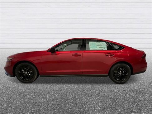 New 2025 Honda Accord SE image 2