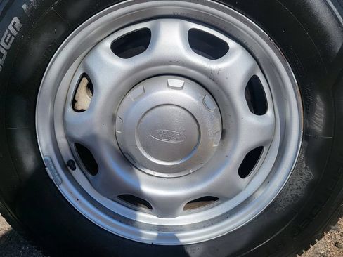 Used 2018 Ford F150 XL w/ Equipment Group 101A Mid RWD image 13
