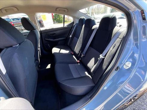 Used 2024 Nissan Sentra SV FWD image 15