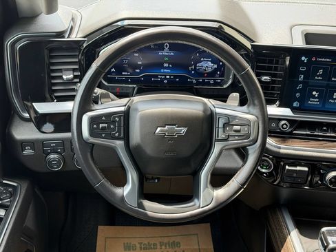 Used 2023 Chevrolet Silverado 1500 RST w/ Max Trailering Package AWD/4WD image 17