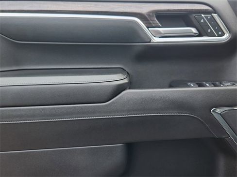 Used 2023 Chevrolet Silverado 1500 LTZ w/ LTZ Premium Package image 6