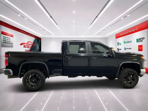 Used 2024 Chevrolet Silverado 3500 LT w/ All Star Edition AWD/4WD image 8