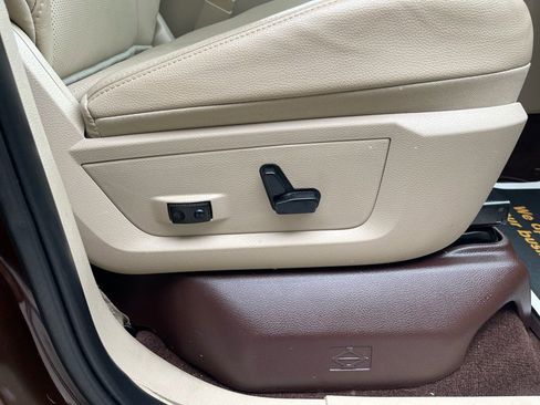 Used 2015 RAM 1500 Laramie w/ Convenience Group image 45