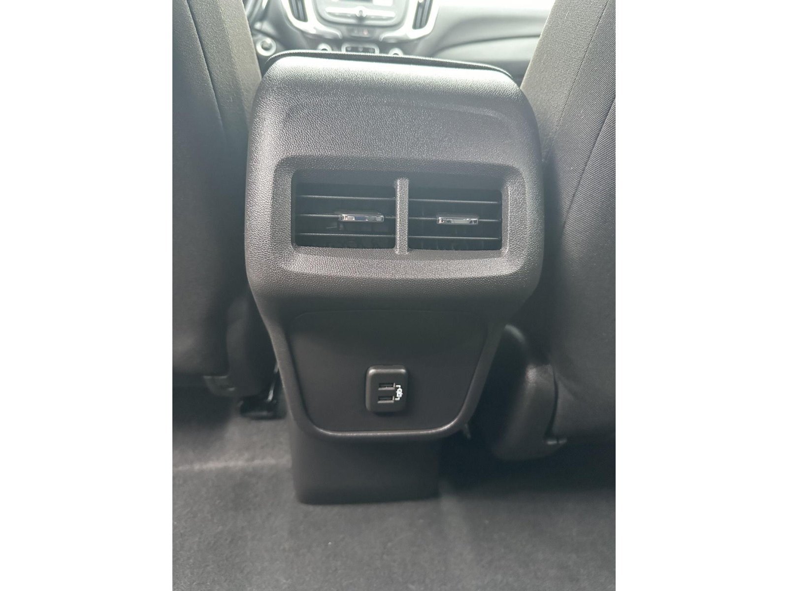 Certified 2024 Chevrolet Equinox LT AWD/4WD image 36