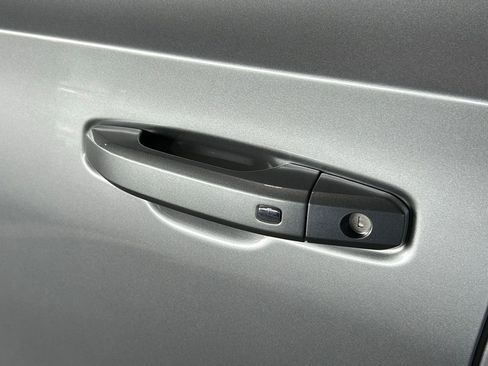 Used 2025 Chevrolet Tahoe LS image 42