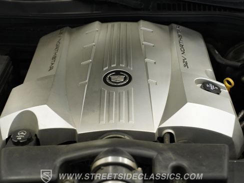 Used 2004 Cadillac XLR image 33