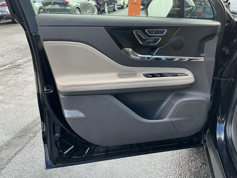 Certified 2024 Lincoln Corsair Reserve w/ Equipment Group 201A image 14