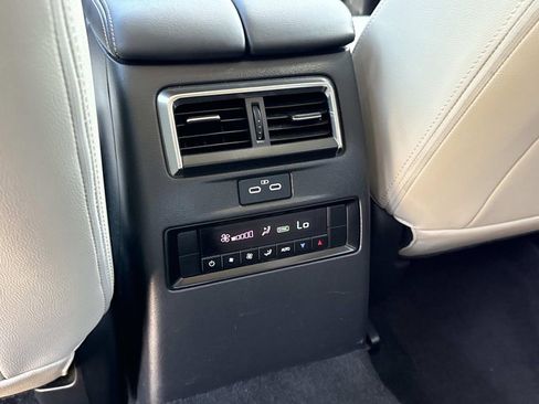 Certified 2024 MAZDA CX-90 3.3 Turbo w/ Premium Package AWD/4WD image 19
