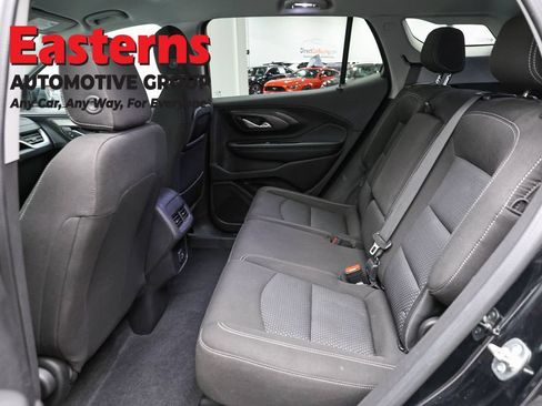 Used 2024 GMC Terrain SLE FWD image 21