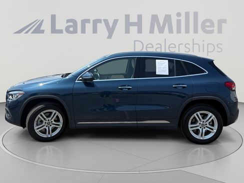 Certified 2021 Mercedes-Benz GLA 250 4MATIC image 2