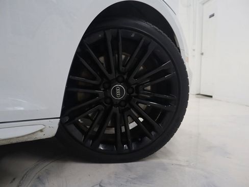 Used 2017 Audi A4 2.0T Premium Plus image 9