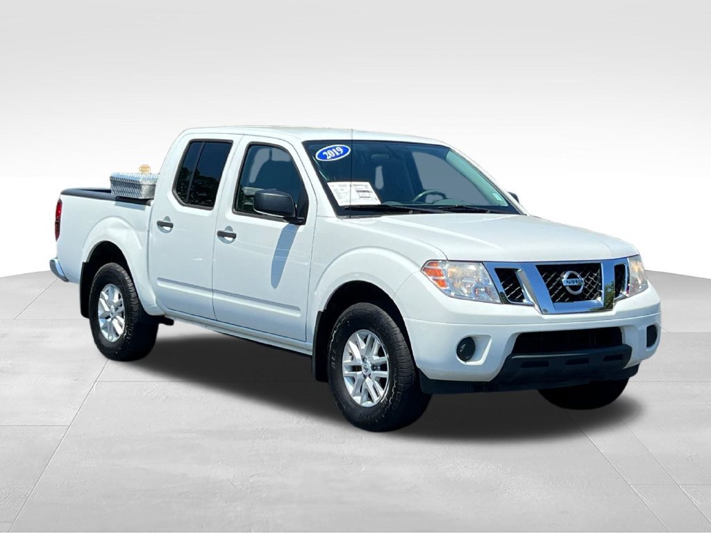 Used 2019 Nissan Frontier SV AWD/4WD image 3