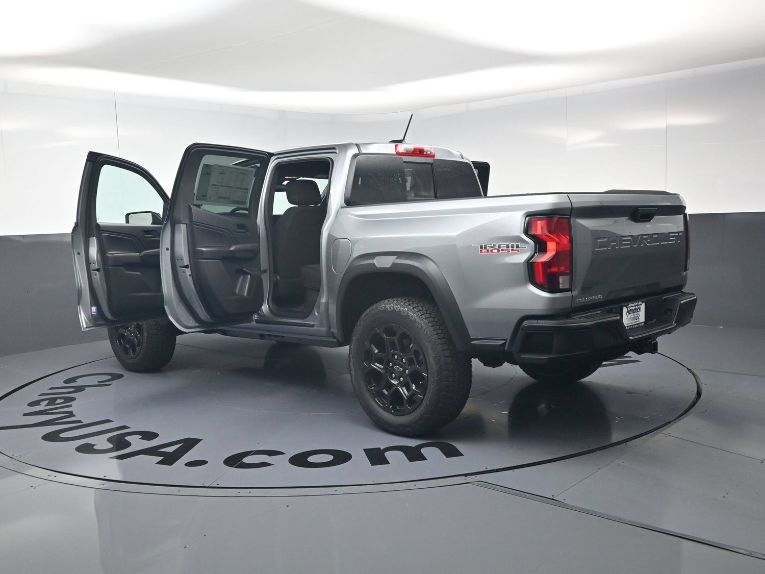 Used 2026 Chevrolet Colorado Trail Boss AWD/4WD image 25