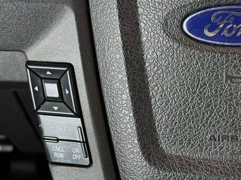 Used 2013 Ford F150 XLT w/ Mid Equipment Group image 13