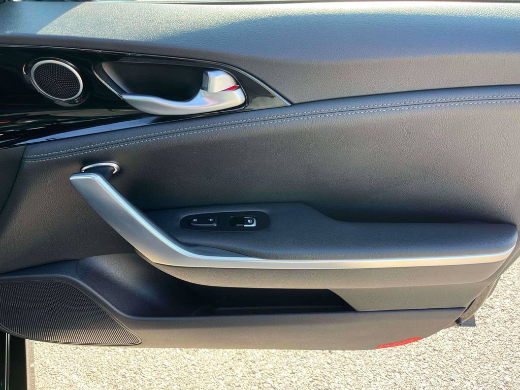 Used 2020 Kia Stinger GT-Line AWD/4WD image 9