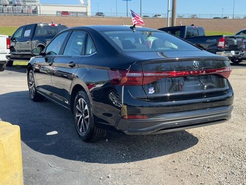 Used 2025 Volkswagen Jetta S FWD image 6