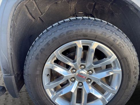 Used 2020 GMC Sierra 1500 SLT w/ SLT Premium Package image 25