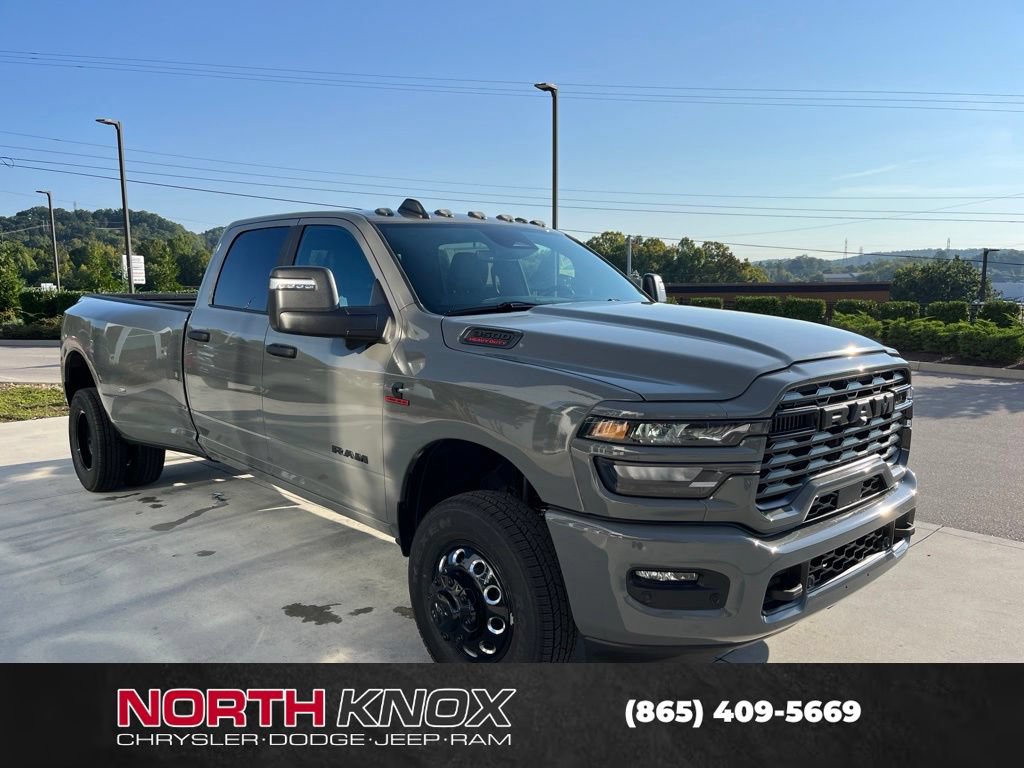 New 2027 RAM 3500 Big Horn AWD/4WD image 31
