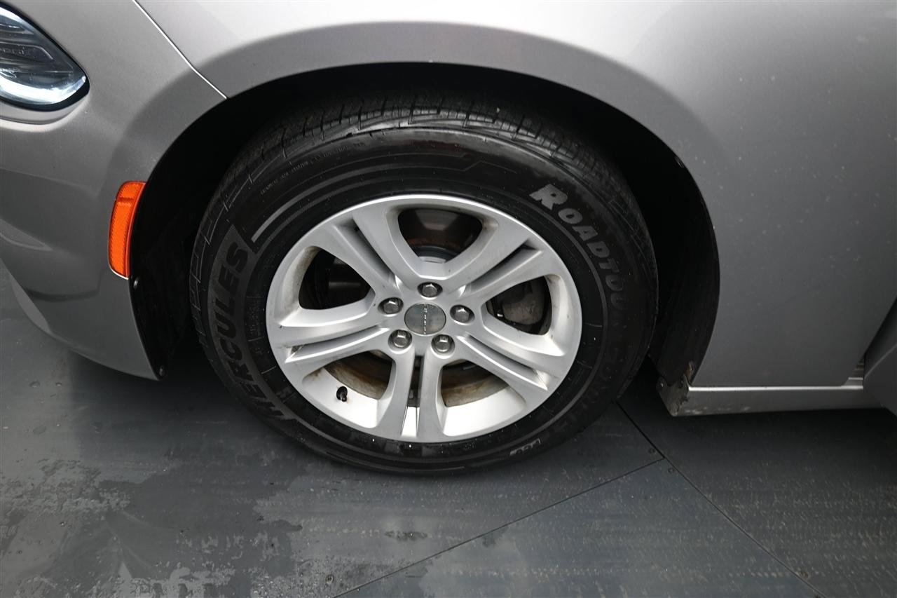 Used 2016 Dodge Charger SE w/ Popular Equipment Group RWD image 14