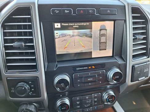 Used 2018 Ford F150 King Ranch w/ Equipment Group 601A Luxury image 17