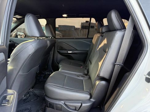 Used 2025 Lexus TX 350 AWD image 16