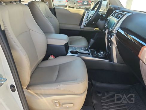 Used 2023 Toyota 4Runner Limited image 22