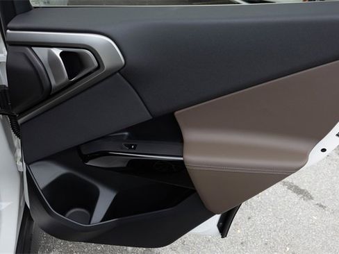 New 2026 BMW X3 xDrive30 w/ Premium Package image 18