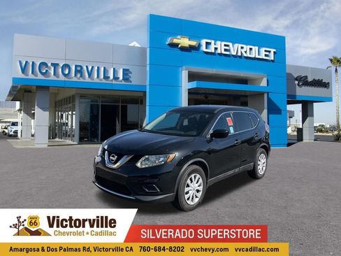Used 2016 Nissan Rogue S w/ S Family Package FWD image 1