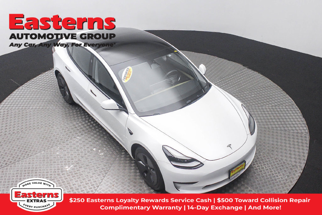 Used 2023 Tesla Model 3 Standard Range RWD image 4