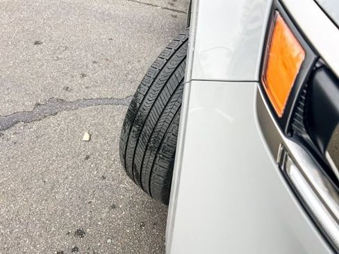 Certified 2024 Kia Carnival SX Prestige image 3