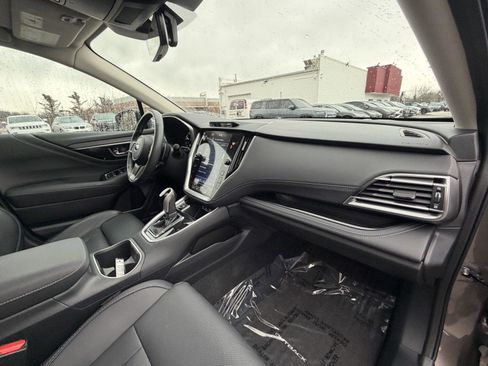 Used 2024 Subaru Outback Limited image 37