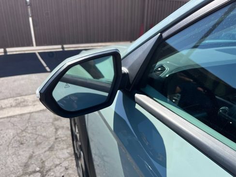 Used 2025 Hyundai Kona SEL AWD/4WD image 45