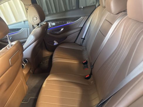 Used 2018 Mercedes-Benz E 300 image 17