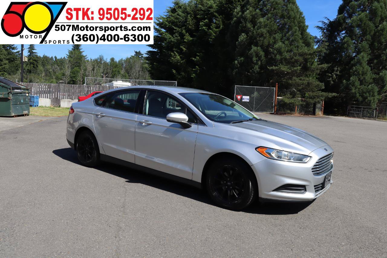 Used 2015 Ford Fusion S FWD image 10